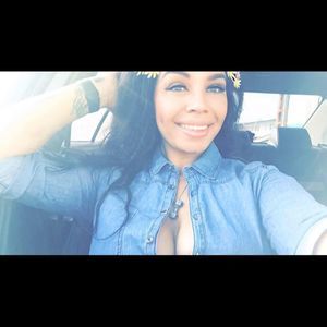 Meet your Posher, Dawnessa